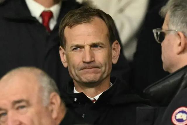 阿什沃思“辞职”凸显曼联囧境，拉爵又为误判交学费